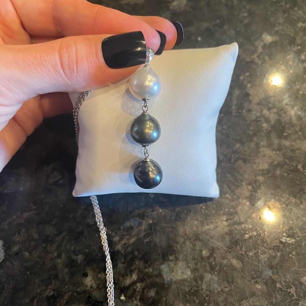 Cultured Pearl Ombre Necklace Sterling Silver 20"